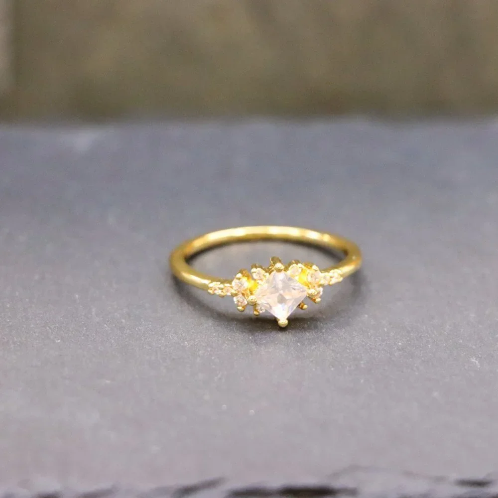 😍Noble Square Flower Gold Plated Princess Ring for Women, LDMCM074-6